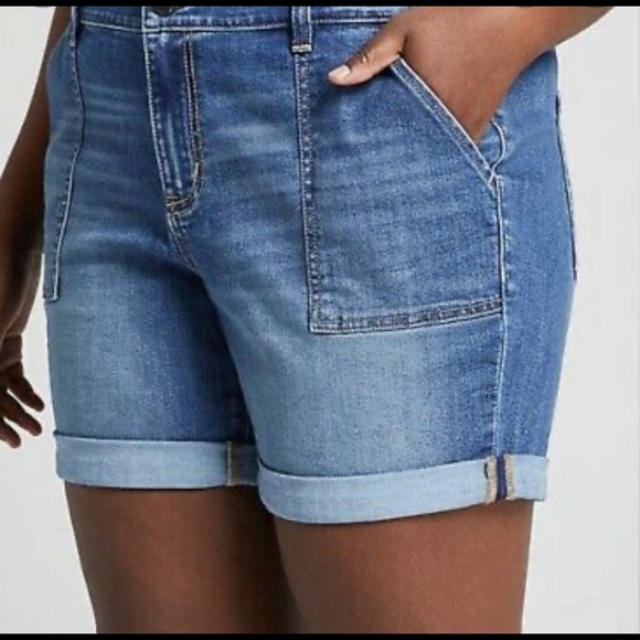 EUC Lane Bryant Girlfriend Shorts in Dark Denim Size 22 - Picture 1 of 3